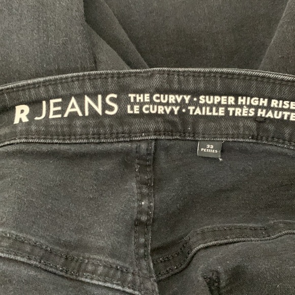 3/$15! Reitmans Women’s High Rise Jeans. Size 33 Petite - Picture 5 of 8